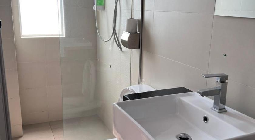Image of Standard Twin Room 8