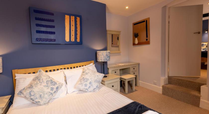 The Old Vicarage Hotel & Restaurant photo