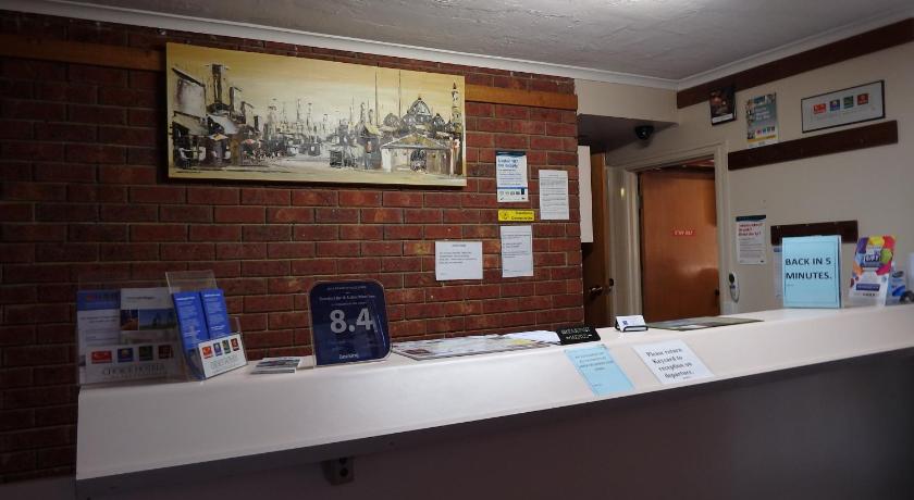 Werribee Motel & Apartments photo