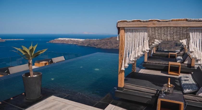 Galaxy Suites & Spa - image 13