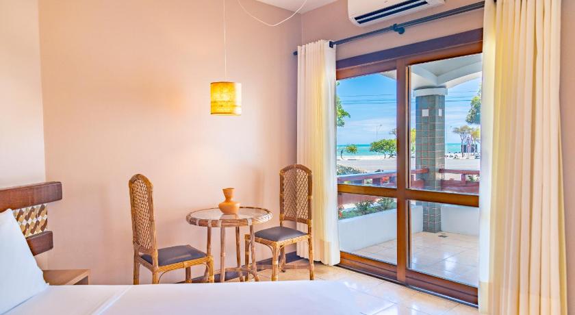 Image of 2 Single Beds, Nonsmoking, Deluxe Quality Room, 3rd Bed Is A Single Bed 0
