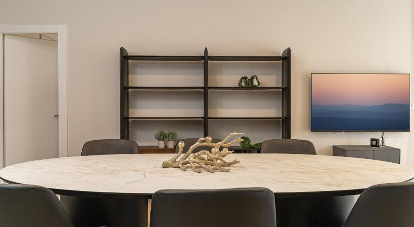Luxury and Large 2 Bedroom - Rav Kuk Residence - image 11