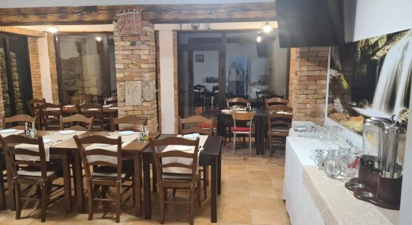 Guest house Slatki Snovi — Hotel in Split