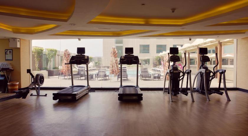 Hotel Radisson Blu Kaushambi Delhi NCR - image 49
