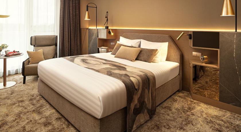 Image of Royal Suite 0