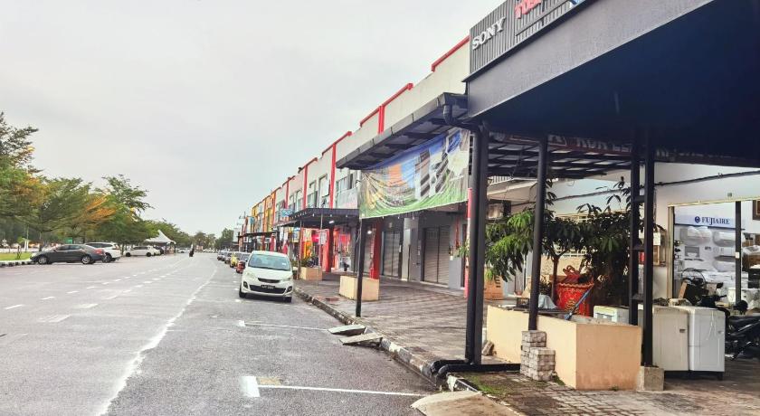 プシン 1 DAY CAR HOTEL - BG PERDANA 3つ星 ホテル ロビー