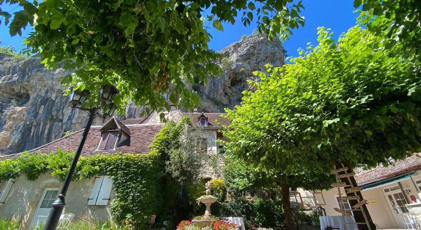 Domaine Les Falaises - Hotel et Restaurant photo