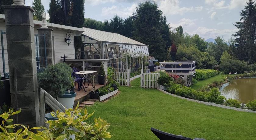 圣吉龙 Domaine Le Lanis Chambre d'hotes avec spa sur reservation 4星级 酒店 大堂