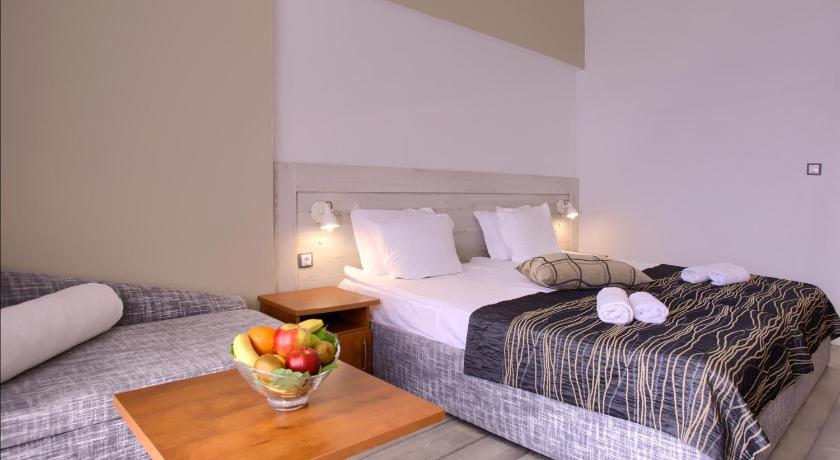 Luna Beach Hotel - Half Board & All Inclusive photo