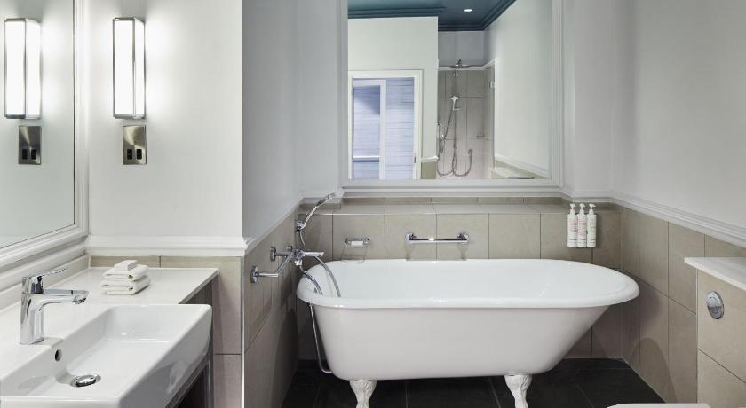 Bournemouth Highcliff Marriott Hotel photo