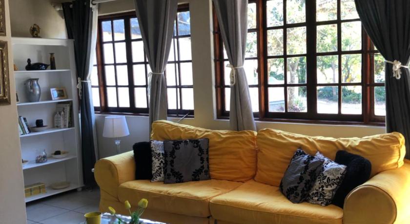 Villa Jullienne - A Home Away From Home - Unit 3 photo