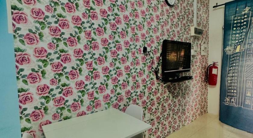 AD Homestay Gua Musang Terrace House with 3 room photo