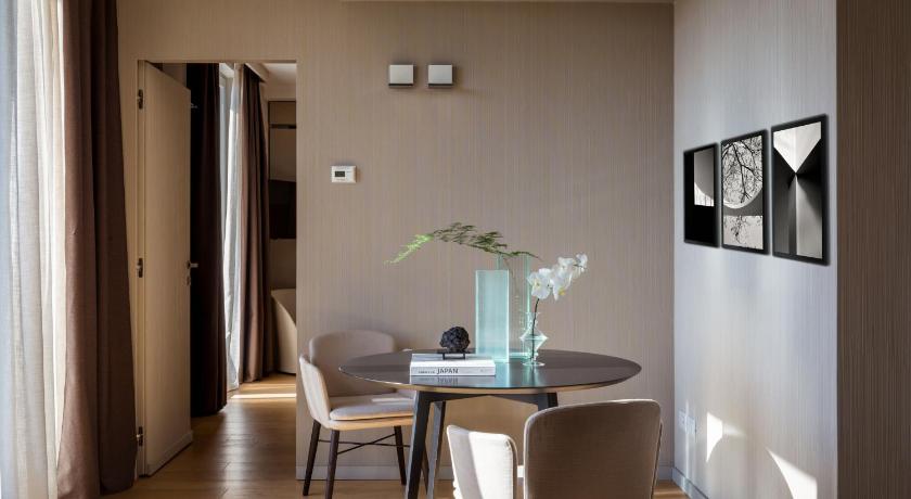 Image of Suite Terrace with spa access 6