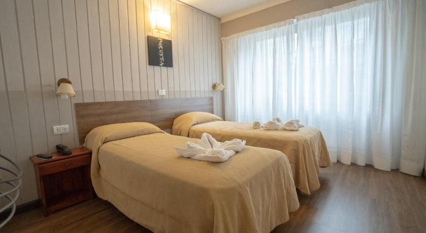 Image of Standard Twin Room 3