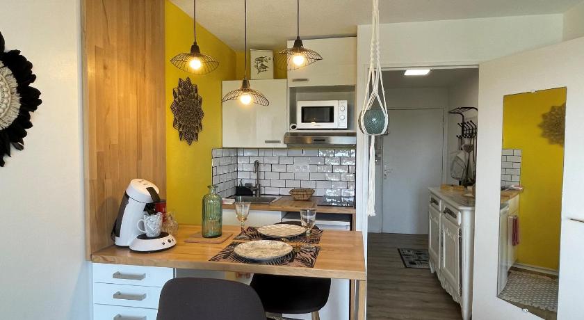 Foto Studio avec balcon à 50 m de la corniche vendéenne - Booking Diskon Spesial