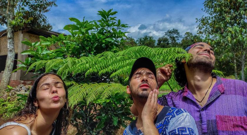 Tampilan Farmstay Manangel