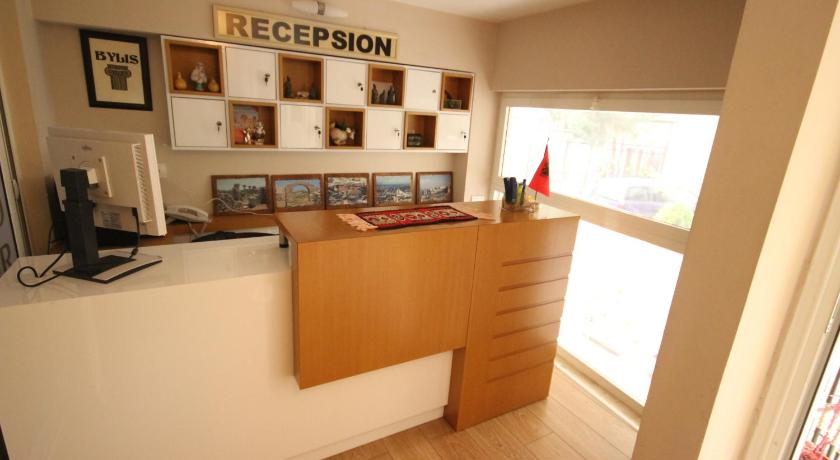 Hotel Bylis — Hotel in Tirana
