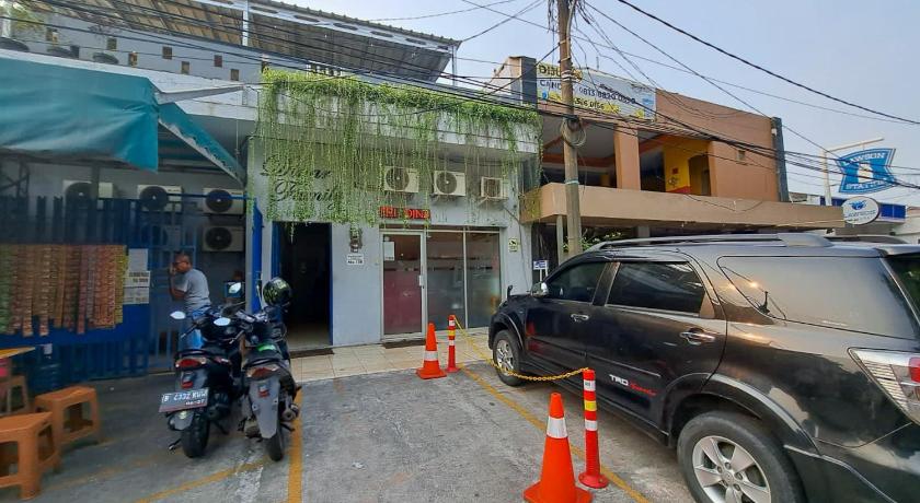 Dinar Family – Jakarta, 