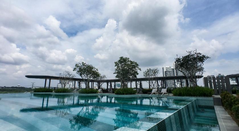 Eco Kanvas Soho Suites photo