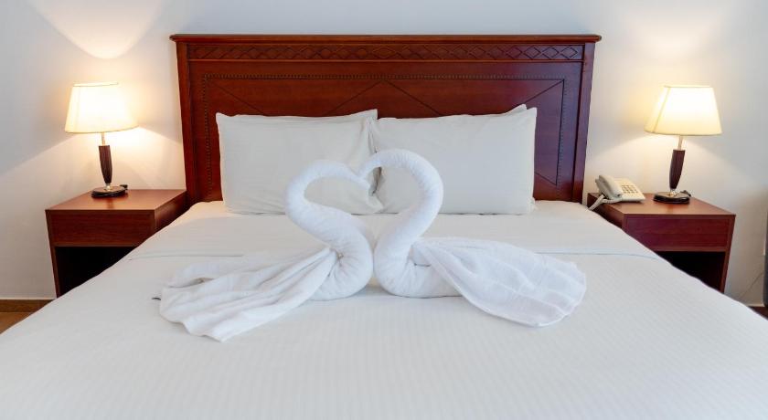 Fujairah Hotel and Resort photo
