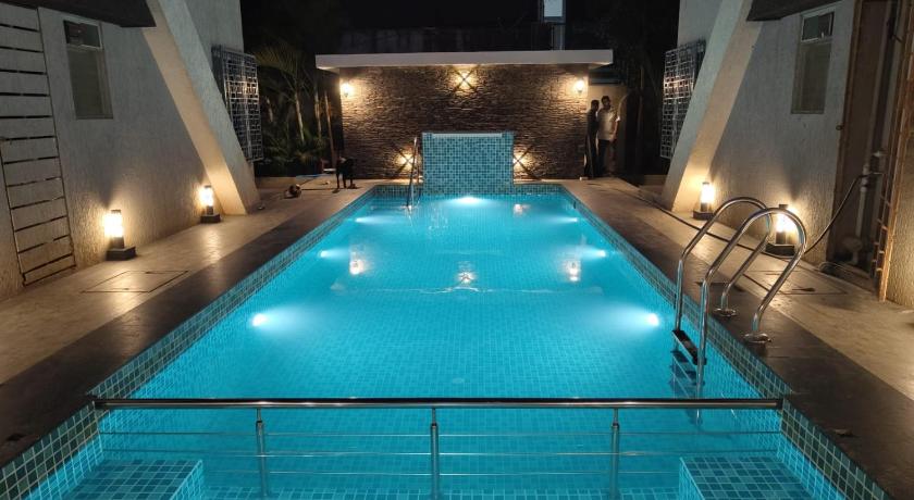 Krishna Villa Two ,6BHK, Mountainous View , NR DELLA Adventures photo
