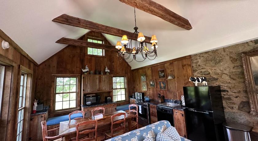 Middleburg Goodstone Inn & Restaurant 4-Star Accommodation lobby