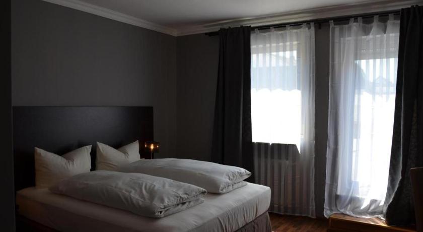 Hotel Rheinstein photo