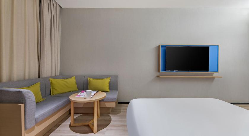 Image of Huazhu - Room With Bed 4