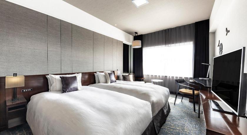 Image of Premium Floor Deluxe Twin Bed 1
