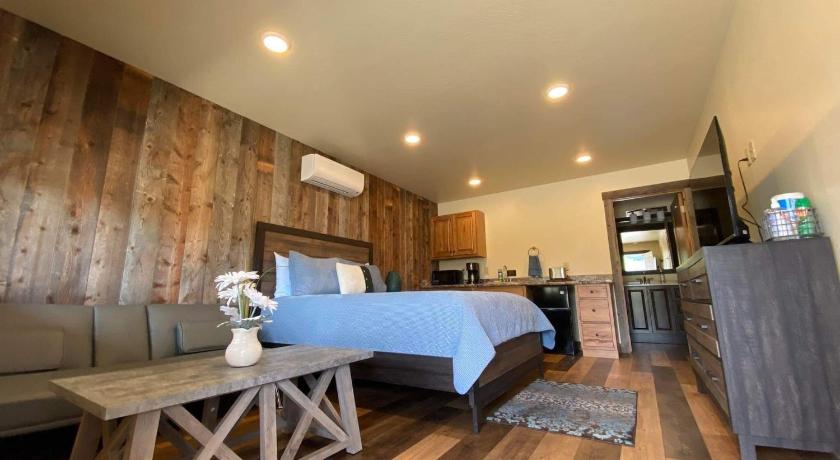 ガーディナー Rhodopa Lodge at Yellowstone 宿泊施設 スイート