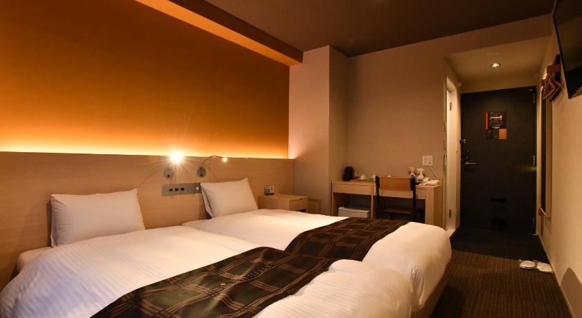 大阪 FL Hotel Dotonbori 4つ星 ホテル レストラン