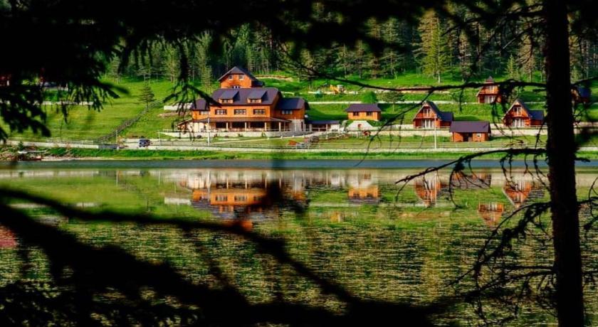 Etno selo Zminica — Hotel in Zminica