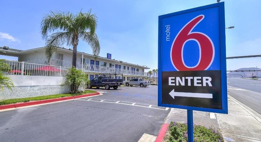Motel 6-Fontana, CA