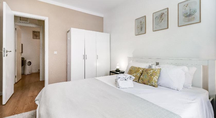 Lisboa Charming Apartment III - image 11