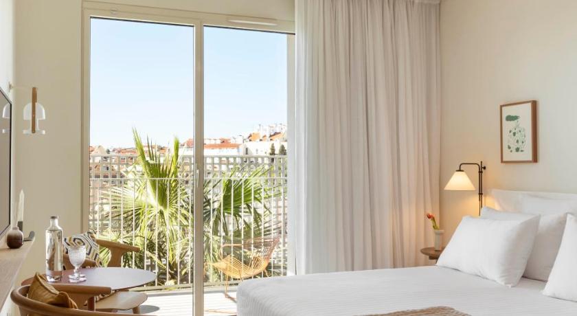 Lisbon Patio do Tijolo 4-Star Hotel restaurant