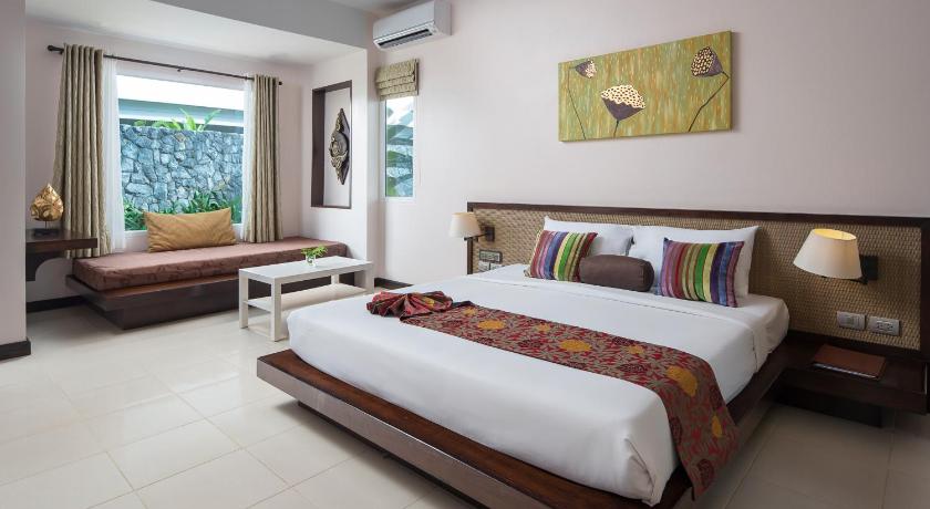 Image of jacuzzi villa 8