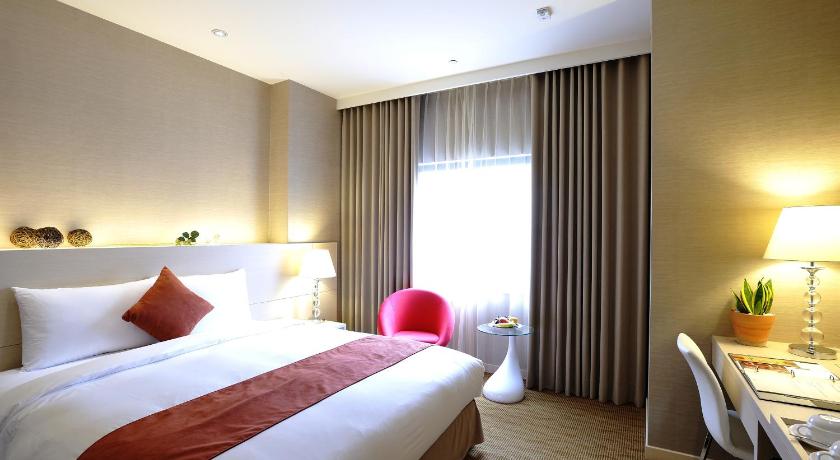 Taipei Hotel Riverview 4-Star Hotel suite