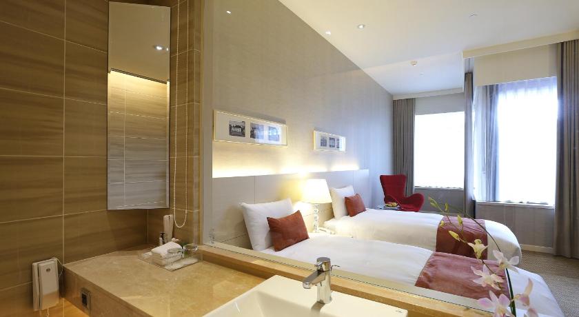 Taipei Hotel Riverview 4-Star Hotel exterior