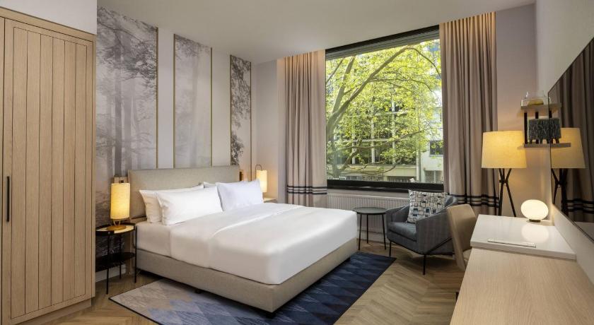 Zdjęcie: Pokój z łóżkiem typu king-size, przystosowany dla osób niepełnosprawnych (King Accessible Guest Room) 0