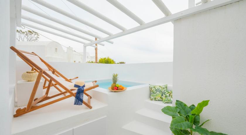 Loukas & Emma Eco Houses - image 8