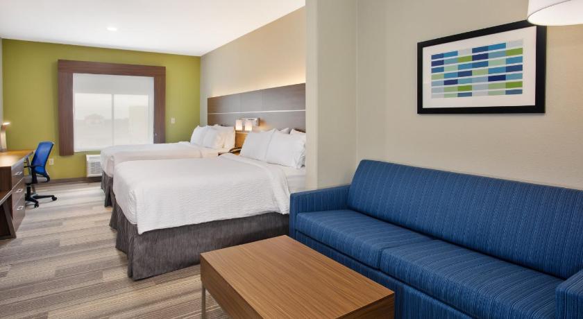 Holiday Inn Express Hotel and Suites Katy photo