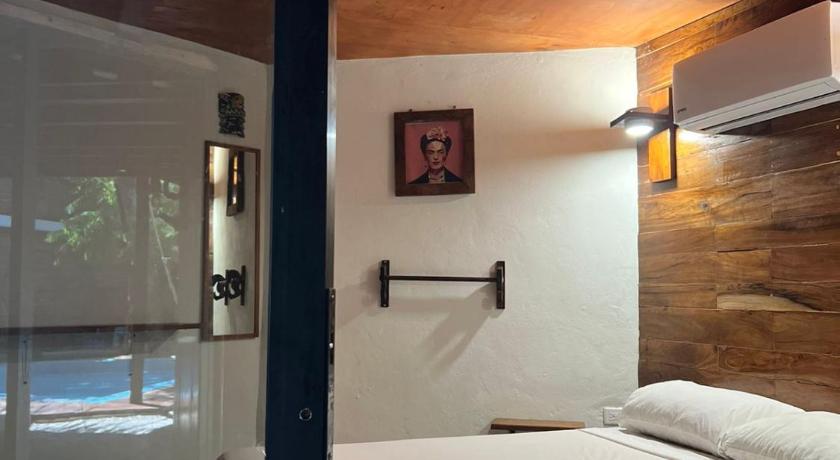 Malakai Hostel photo
