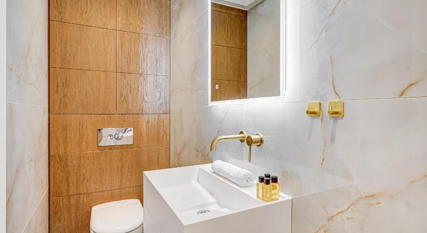 Onslow Gardens View photo