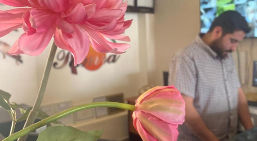 Tamrah Suites Hotel - image 14