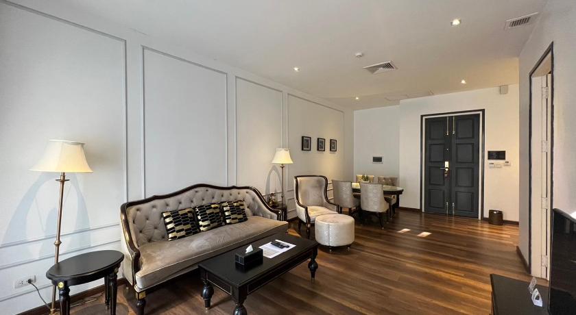 Image of Premier Double or Twin Room 10