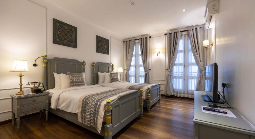 Image of Duplex Room 5