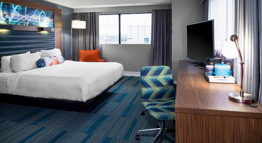 Aloft Nashville West End photo