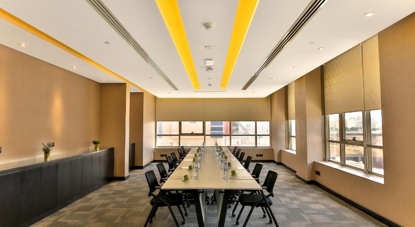 Four Points by Sheraton Production City Dubai - image 14