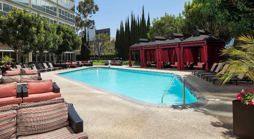 Swimming pool, Sheraton Gateway Los Angeles Hotel in Los Angeles (CA)