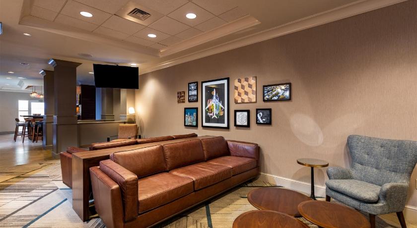 Four Points by Sheraton St. Louis - Fairview Heights photo
